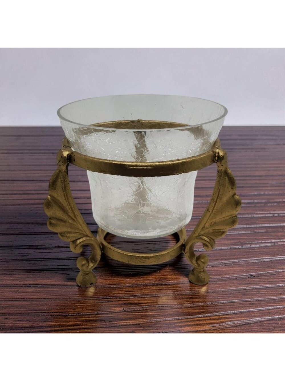 vintage gold color metal leaf design 3-leg crackled glass candle holder. 5.5"h x